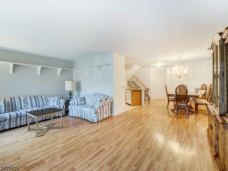 Montville Chase - Residential