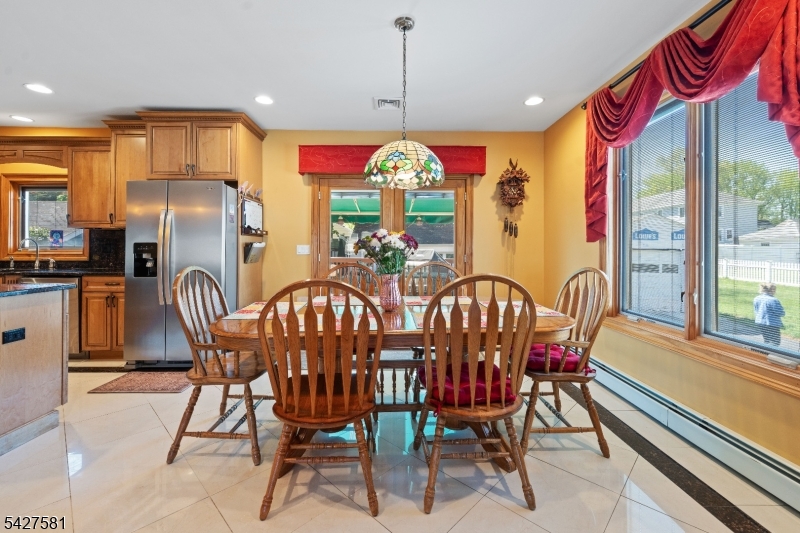 South Side or 400 Block - Residential
