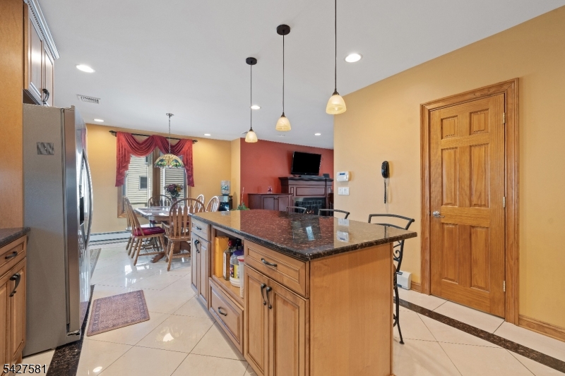 South Side or 400 Block - Residential