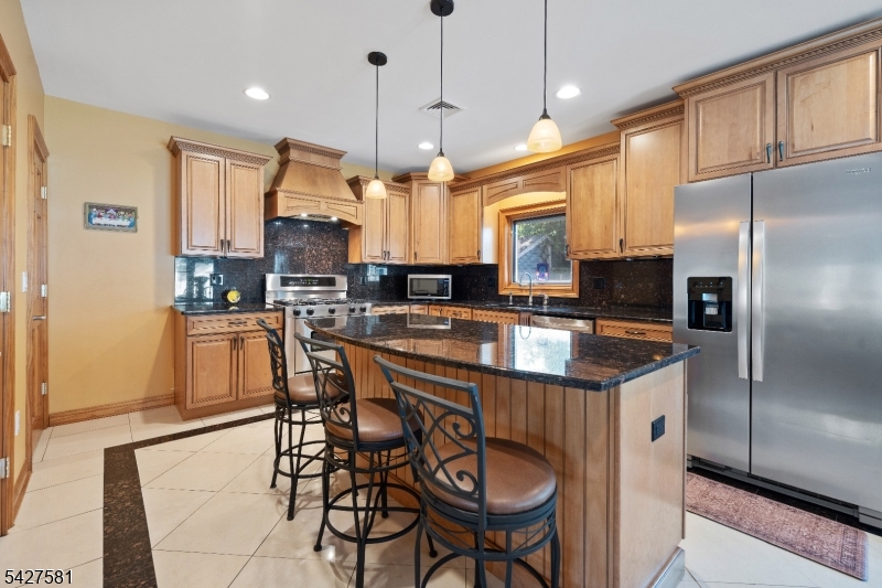 South Side or 400 Block - Residential