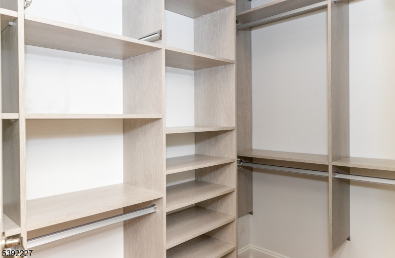 GREENBRIAR FOX RIDGE - Residential