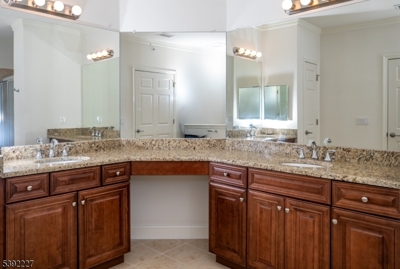 GREENBRIAR FOX RIDGE - Residential