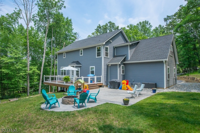 Schooleys Mtn - Residential