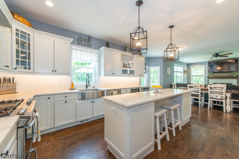 Schooleys Mtn - Residential