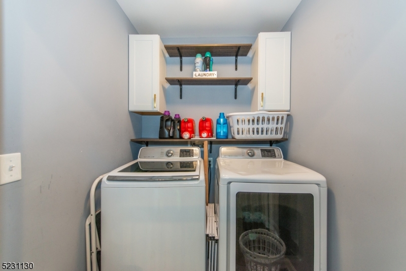 Schooleys Mtn - Residential