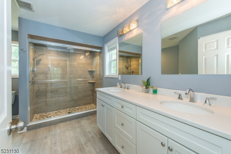 Schooleys Mtn - Residential