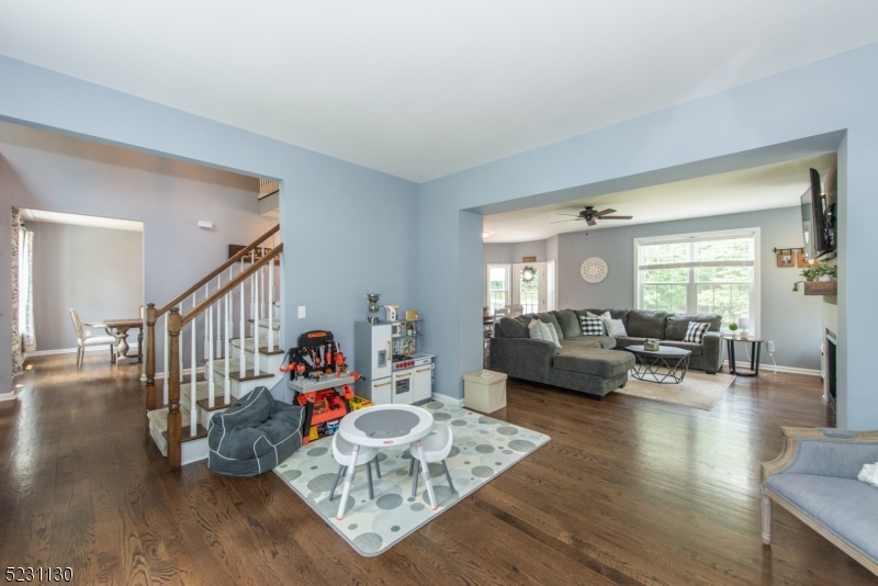 Schooleys Mtn - Residential