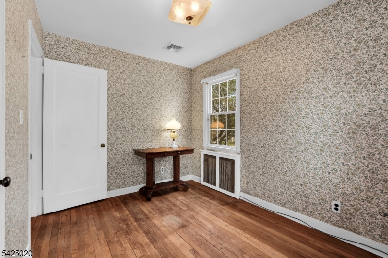 Pompton Plains - Residential