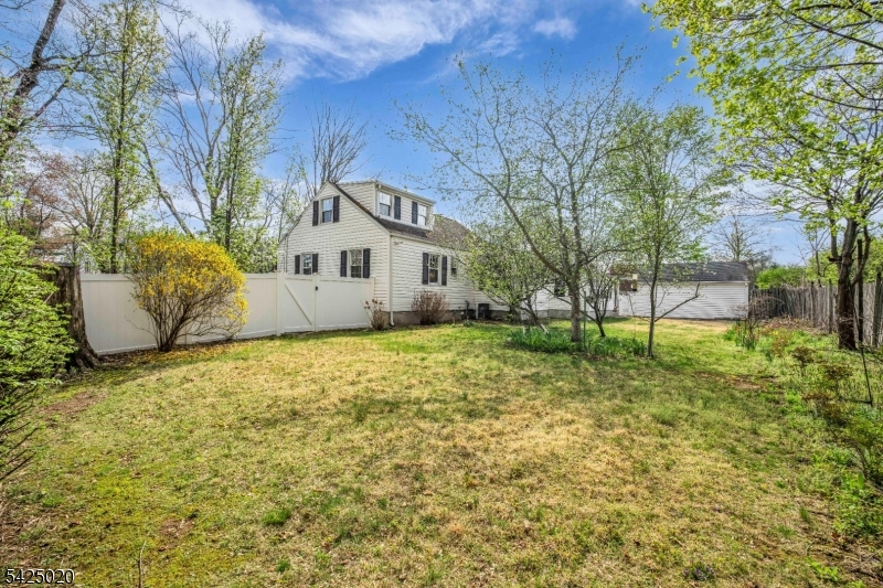 Pompton Plains - Residential