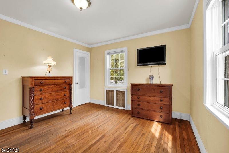 Pompton Plains - Residential