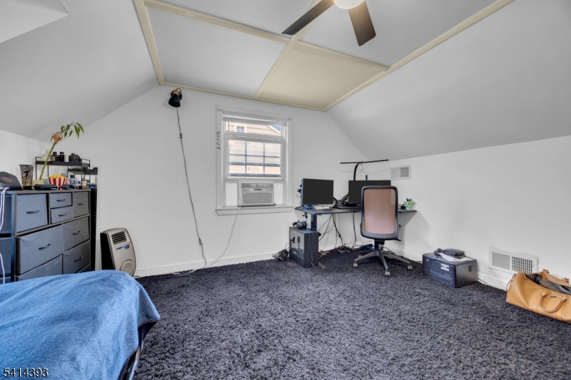 Putnam Ridge - Residential