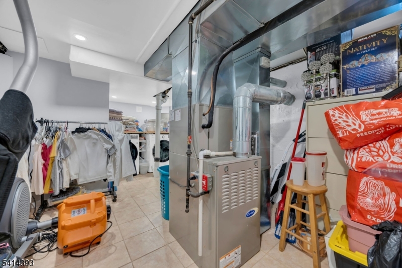 Putnam Ridge - Residential