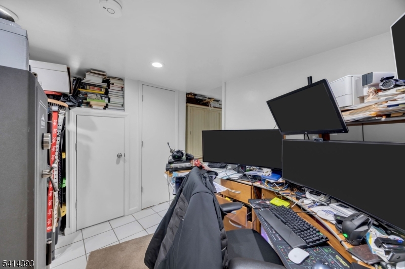 Putnam Ridge - Residential