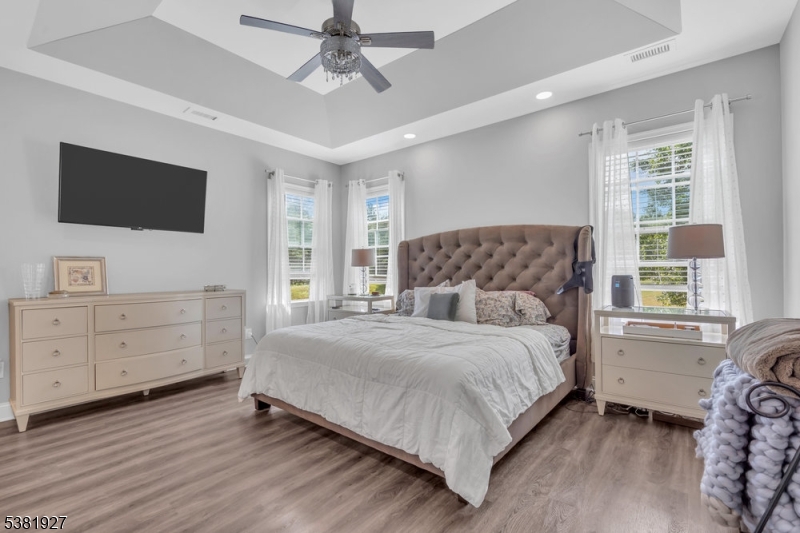 Wellington Manor - Residential