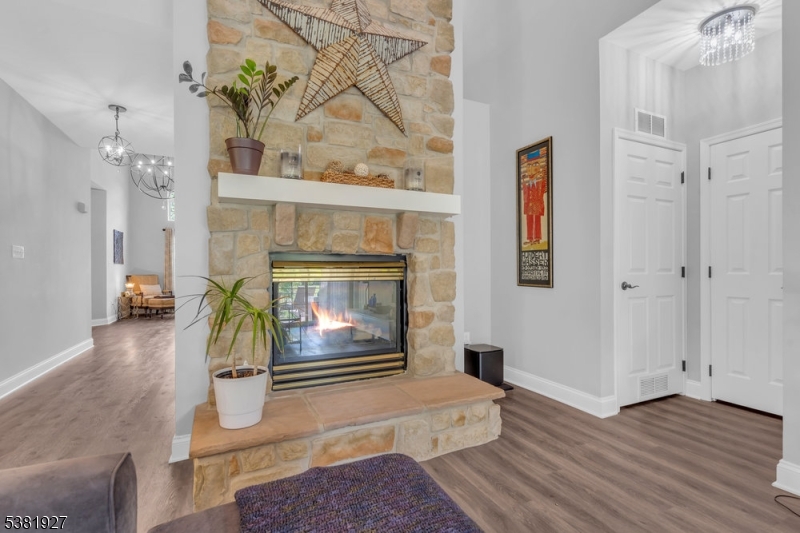 Wellington Manor - Residential