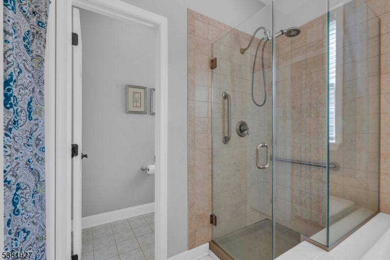 Wellington Manor - Residential