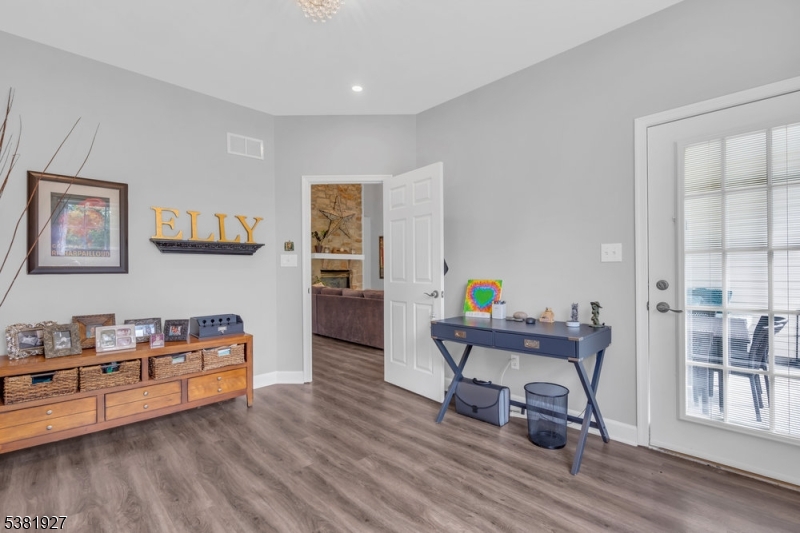 Wellington Manor - Residential