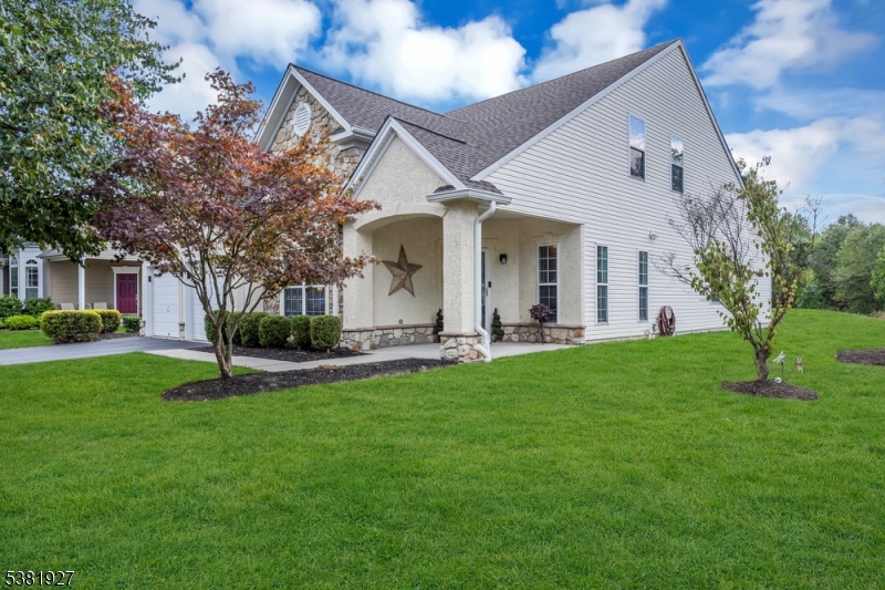 Wellington Manor - Residential