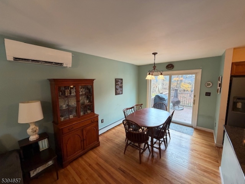 Barry Lakes - Residential