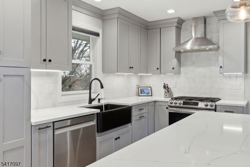 White Meadow Lake - Residential