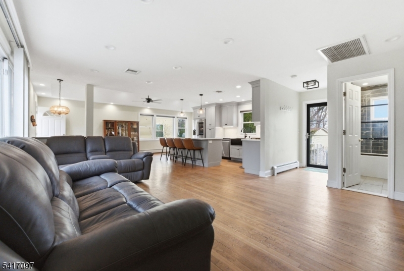 White Meadow Lake - Residential