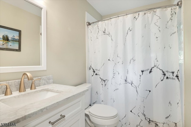 High Crest Lake - Residential