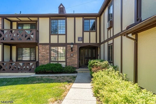 15 KENSINGTON RD, CHATHAM, NJ 07928 - Image 603534a50aca6e2a672b096faa2ee080/961872503
