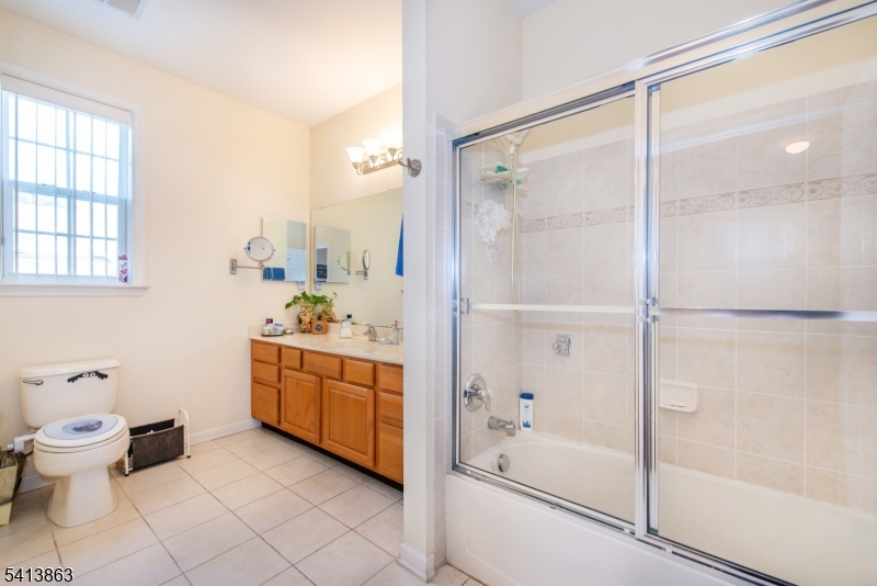 Four Seasons at Great Notch - Residential