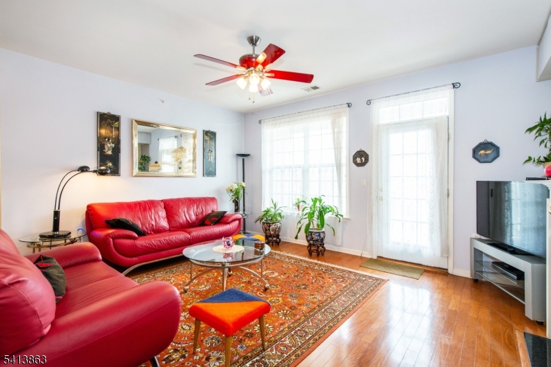 Four Seasons at Great Notch - Residential