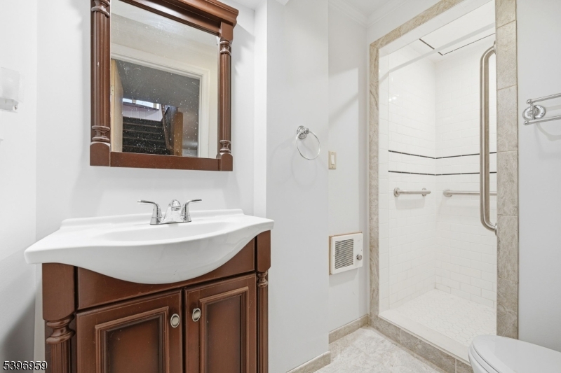 Lake Saginaw - Residential