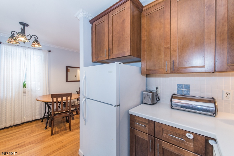 Valley Stream - Residential Lease