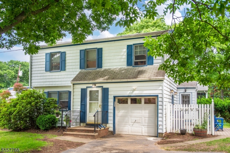 White Meadow Lake - Residential