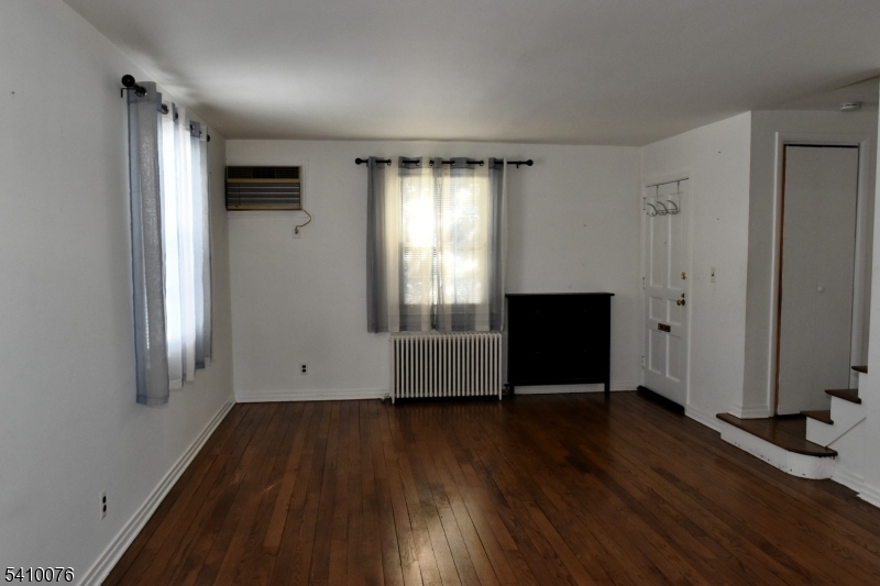 Elmwood Cooperative - Residential