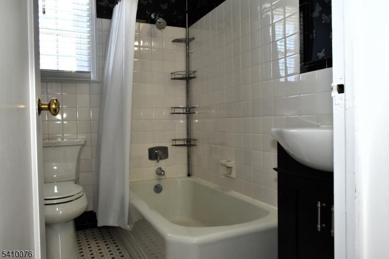 Elmwood Cooperative - Residential