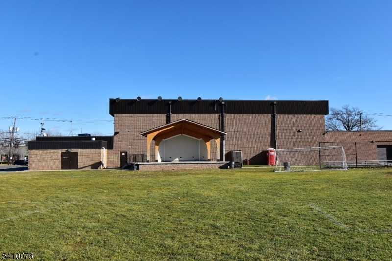 Elmwood Cooperative - Residential