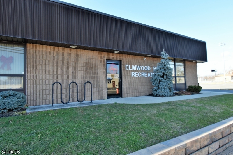 Elmwood Cooperative - Residential