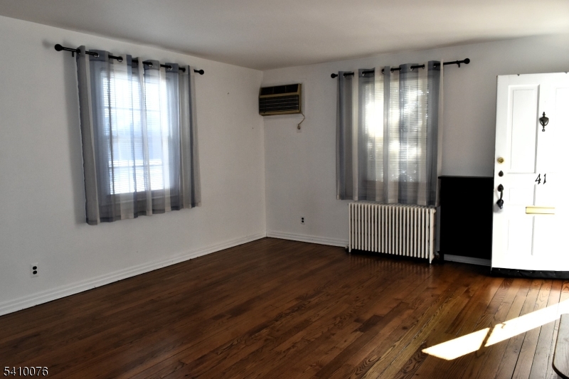 Elmwood Cooperative - Residential