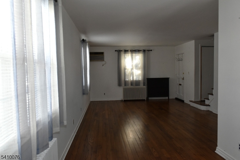 Elmwood Cooperative - Residential