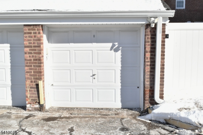 Elmwood Cooperative - Residential