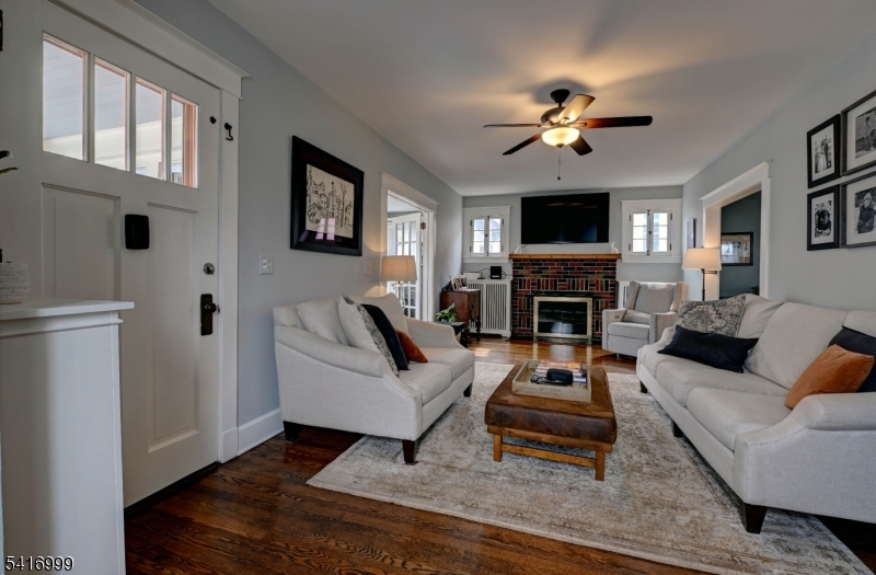 PARK SECTION - Residential