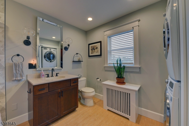 PARK SECTION - Residential