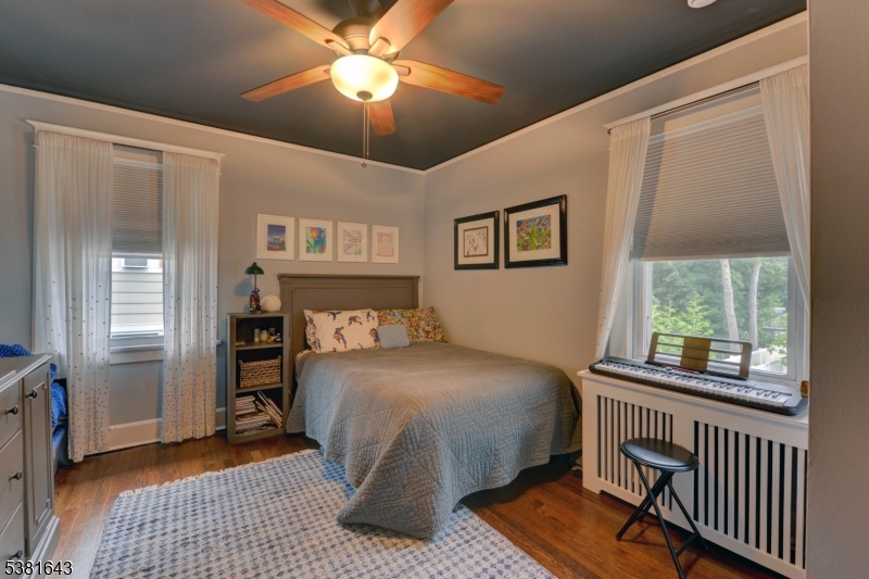 PARK SECTION - Residential