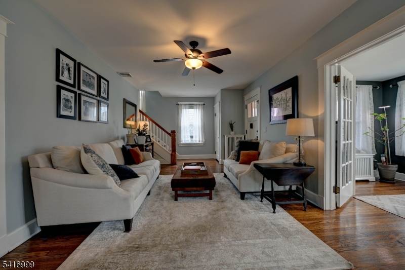 PARK SECTION - Residential