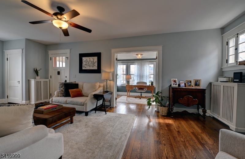 PARK SECTION - Residential