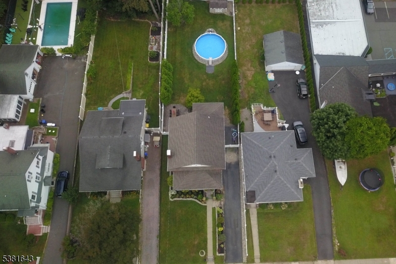 PARK SECTION - Residential