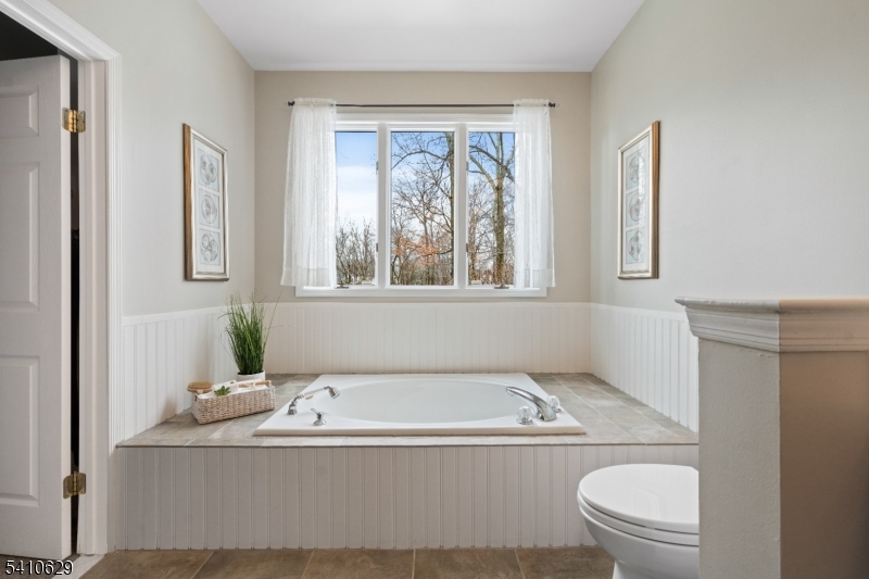 Montogmery Est II - Residential