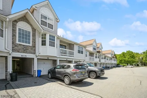 71 Autumn Ct, Roxbury Twp., NJ 07852 - MLS#: 3950033