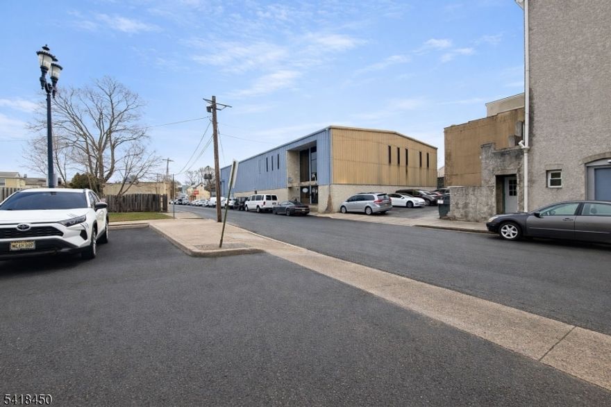 This Somerset County facility is a turnkey solution for large-scale bakery production or food manufacturing. Spanning a generous 16,740 sq. ft. lot, the property is strategically located with immediate access to Route 22, providing seamless logistics to Routes 78 and 287. Impressive 25-ft clear ceilings and a dedicated drive-in loading dock. Fully equipped with an industrial walk-in freezer and refrigerator. Includes professional-grade industrial ovens and a suite of baking equipment. Large receiving room and 10 dedicated parking spaces located directly across from the property. A full second level featuring 7 private offices, 2 conference rooms, a coffee break room, and 2 restrooms. An on-site display and storefront area, perfect for direct-to-consumer sales or a flagship showroom. Whether you're looking to expand an existing food brand or launch a centralized distribution hub, this versatile property offers the infrastructure to scale immediately.