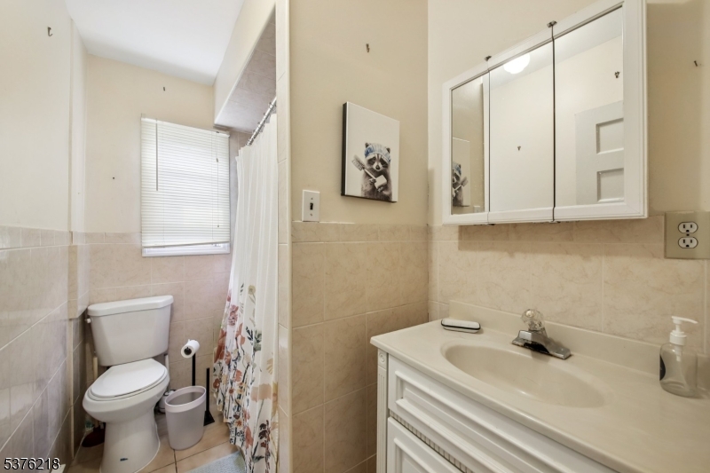 College Hill - Residential Income