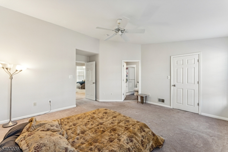 Seasons Glen - Residential